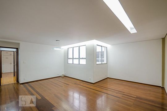 Apartamento à venda com 4 quartos, 140m² em Vila Paris, Belo Horizonte