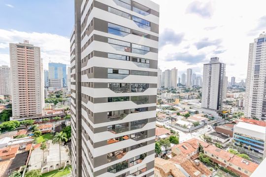 Vista de apartamento à venda com 2 quartos, 65m² em Setor Bueno, Goiânia