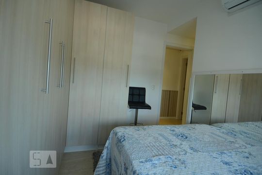 Suíte 1 de apartamento à venda com 2 quartos, 128m² em Menino Deus, Porto Alegre