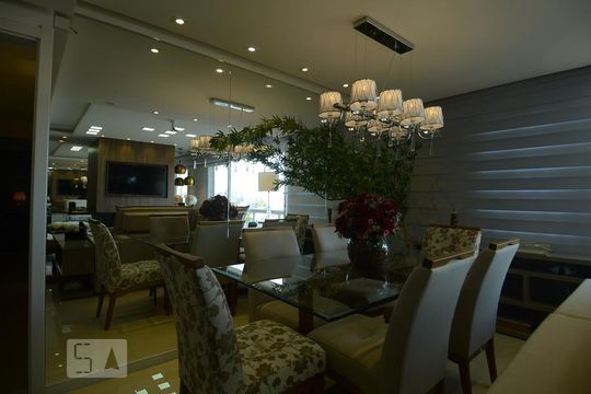 Detalhe da Sala de apartamento à venda com 2 quartos, 128m² em Menino Deus, Porto Alegre