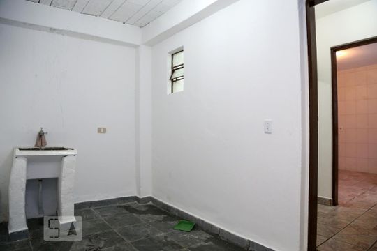 Área de Serviço de casa de condomínio para alugar com 1 quarto, 32m² em Jardim Boa Vista (zona Oeste), Taboão da Serra