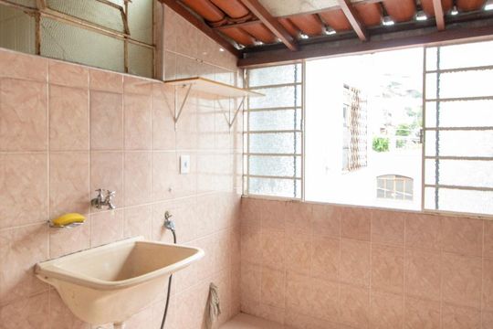 Área de Serviço de apartamento para alugar com 3 quartos, 60m² em Santa Efigênia, Belo Horizonte