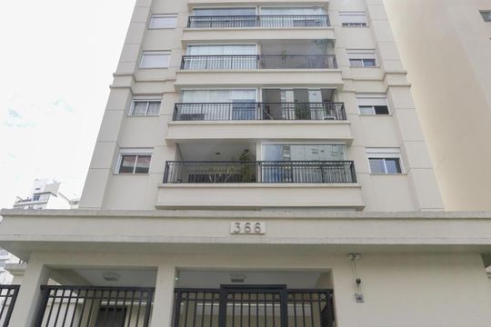 Fachada de apartamento à venda com 2 quartos, 63m² em Alto de Pinheiros, São Paulo
