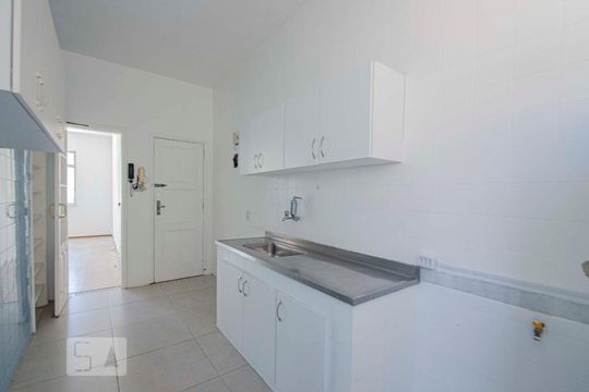 Cozinha de apartamento à venda com 3 quartos, 96m² em Tijuca, Rio de Janeiro