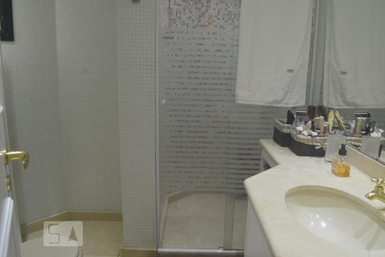 Banheiro de apartamento à venda com 3 quartos, 190m² em Parque Bairro Morumbi, São Paulo