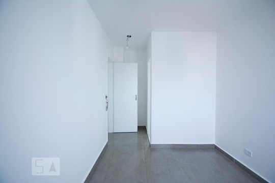 Suíte de apartamento para alugar com 3 quartos, 89m² em Vila Amélia, São Paulo