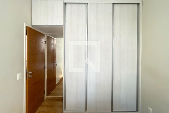 Quarto 1 - Armários de apartamento à venda com 2 quartos, 70m² em Boa Vista, Belo Horizonte