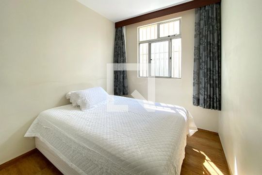 Quarto 1 de apartamento à venda com 2 quartos, 70m² em Boa Vista, Belo Horizonte