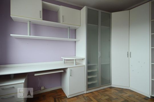 Quarto 1 de apartamento à venda com 2 quartos, 77m² em Medianeira, Porto Alegre