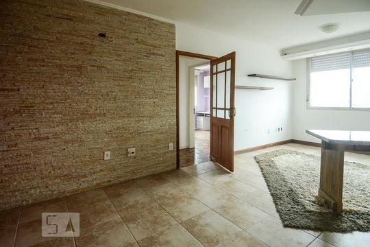 Sala de apartamento à venda com 2 quartos, 77m² em Medianeira, Porto Alegre