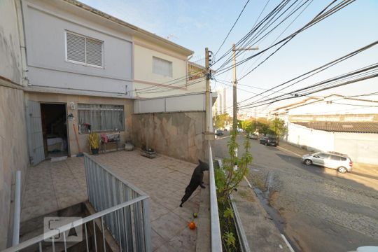 Area Externa de casa para alugar com 2 quartos, 120m² em Vila Gumercindo, São Paulo