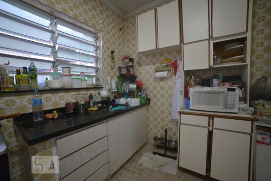 Cozinha de casa para alugar com 2 quartos, 120m² em Vila Gumercindo, São Paulo