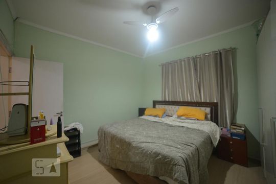 Quarto 1 de casa à venda com 2 quartos, 120m² em Vila Gumercindo, São Paulo