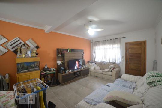 Sala de casa para alugar com 2 quartos, 120m² em Vila Gumercindo, São Paulo