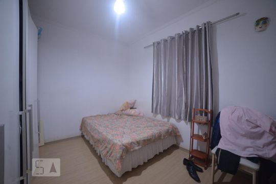 Quarto 2 de casa à venda com 2 quartos, 120m² em Vila Gumercindo, São Paulo