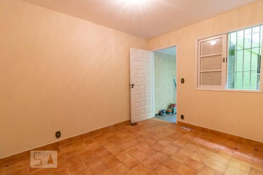 Edícula - quarto de casa para alugar com 5 quartos, 160m² em Ponte Grande, Guarulhos