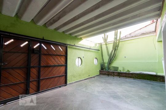 Garagem de casa para alugar com 5 quartos, 160m² em Ponte Grande, Guarulhos