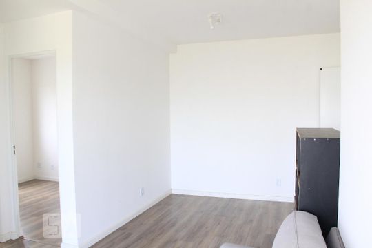 Sala de apartamento à venda com 2 quartos, 55m² em Vila Nambi, Jundiaí