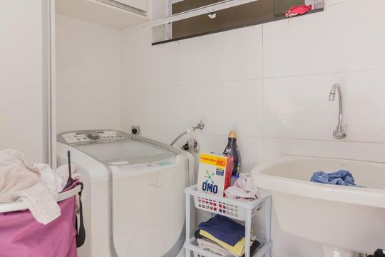 Área de Serviço de casa à venda com 3 quartos, 255m² em Silveira, Santo André