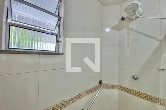 Banheiro Suíte 2 de apartamento à venda com 3 quartos, 150m² em Vargem Pequena, Rio de Janeiro