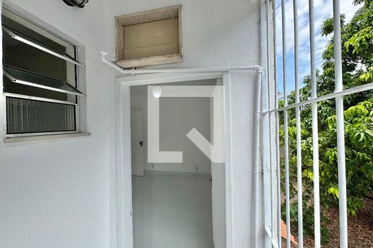 Suíte 2 - Varanda de apartamento à venda com 3 quartos, 150m² em Vargem Pequena, Rio de Janeiro