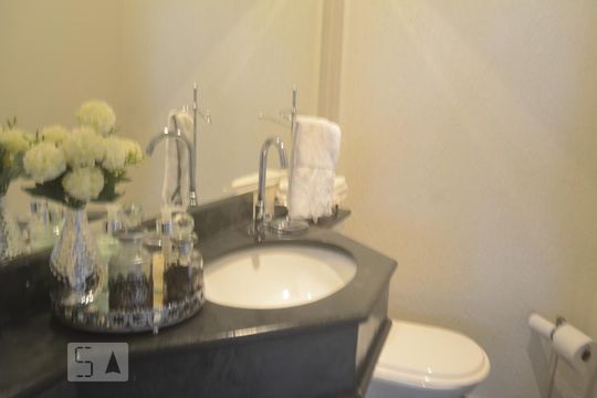 Banheiro de apartamento à venda com 4 quartos, 150m² em Parque Bairro Morumbi, São Paulo