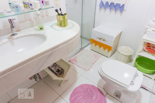 Banheiro 1 de casa à venda com 7 quartos, 750m² em Lauzane Paulista, São Paulo