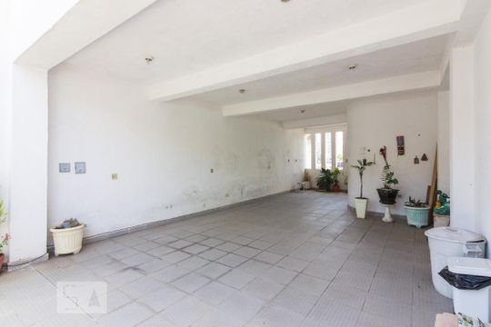 Garagem de casa à venda com 7 quartos, 750m² em Lauzane Paulista, São Paulo