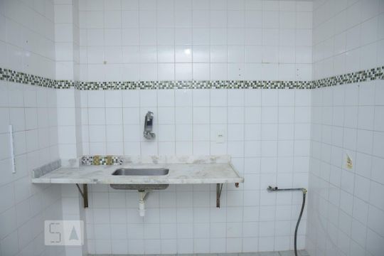 Cozinha de apartamento à venda com 2 quartos, 60m² em Taquara, Rio de Janeiro