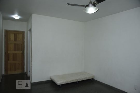 Sala de apartamento à venda com 2 quartos, 60m² em Taquara, Rio de Janeiro