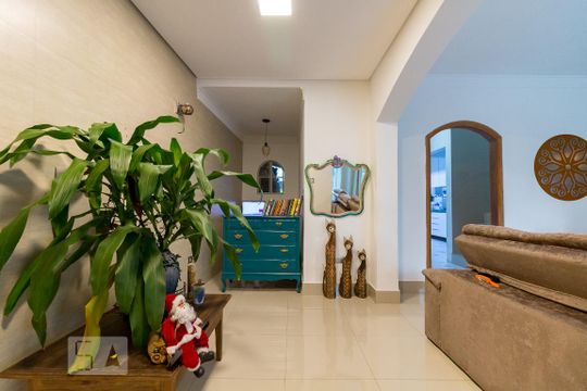 Sala de casa para alugar com 3 quartos, 240m² em Vila Augusta, Guarulhos