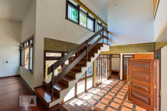 Hall Entrada de casa à venda com 4 quartos, 274m² em Sumaré, São Paulo