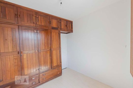 Quarto 2 de apartamento à venda com 2 quartos, 70m² em Grajaú, Rio de Janeiro