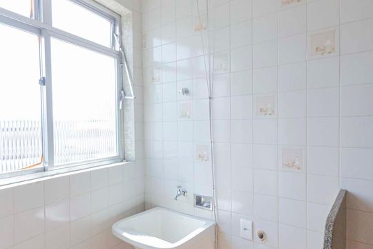 Área de Serviço de apartamento à venda com 2 quartos, 70m² em Grajaú, Rio de Janeiro