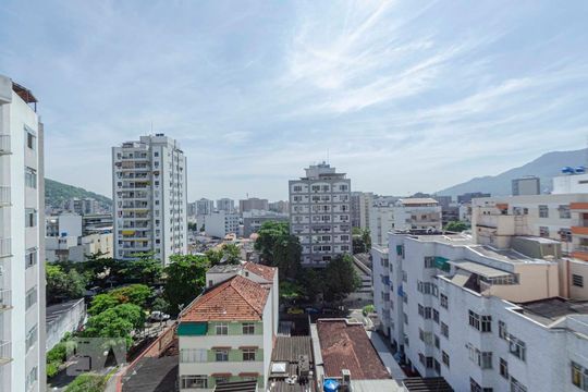 Vista da Varanda da Salauarto de apartamento à venda com 2 quartos, 70m² em Grajaú, Rio de Janeiro
