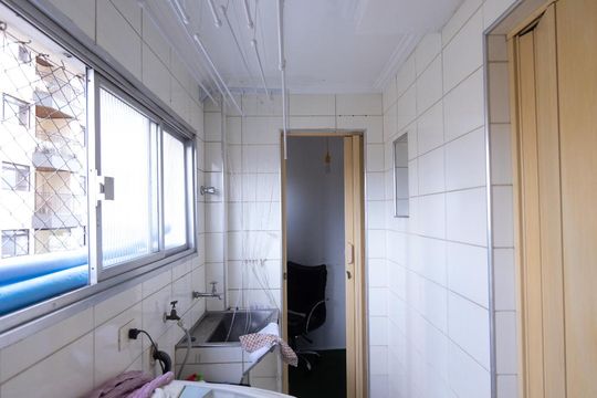 Área de Serviço de apartamento à venda com 2 quartos, 80m² em Vila Bertioga, São Paulo