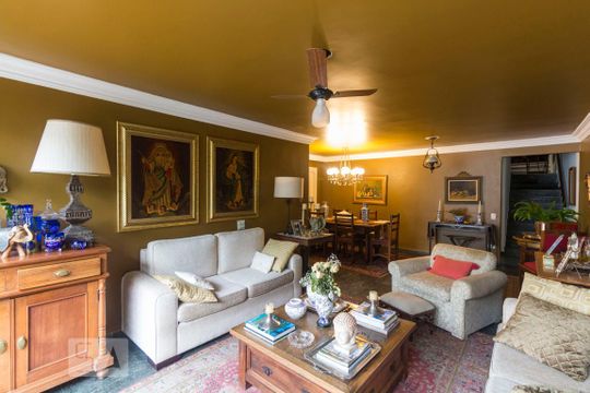 Sala de casa para alugar com 4 quartos, 220m² em Jardim Prudência, São Paulo