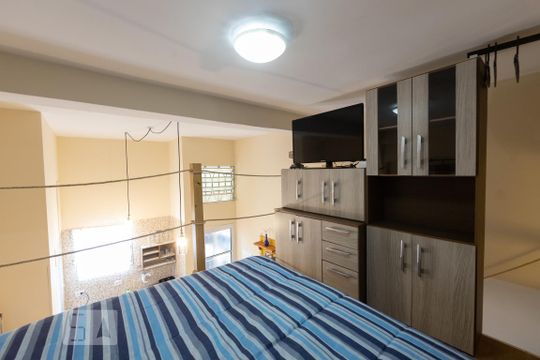 Dormitorio de kitnet/studio para alugar com 1 quarto, 32m² em Vila Prudente, São Paulo