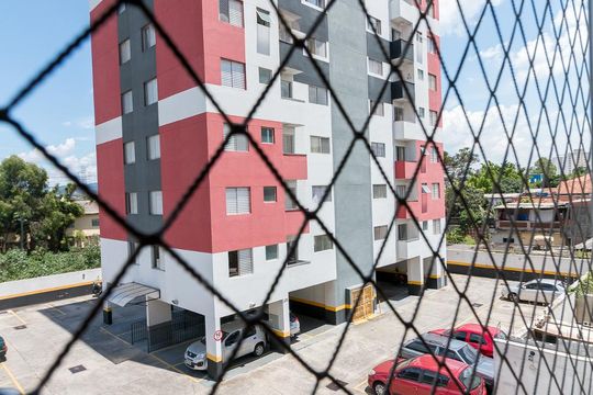 Vista quarto 1 de apartamento para alugar com 2 quartos, 52m² em Jardim Vila Galvão, Guarulhos