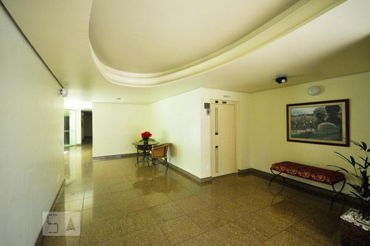 Hall Social de apartamento para alugar com 3 quartos, 98m² em Vila Andrade, São Paulo
