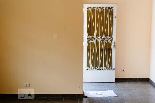 Sala de casa à venda com 4 quartos, 228m² em Centro, Diadema