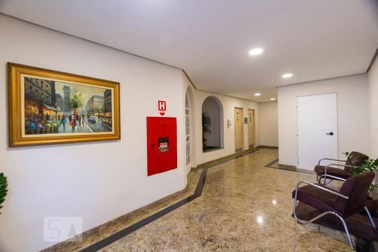 Hall social de apartamento para alugar com 1 quarto, 45m² em Mirandópolis, São Paulo