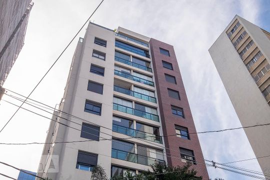 Fachada de apartamento para alugar com 2 quartos, 60m² em Paraíso, São Paulo