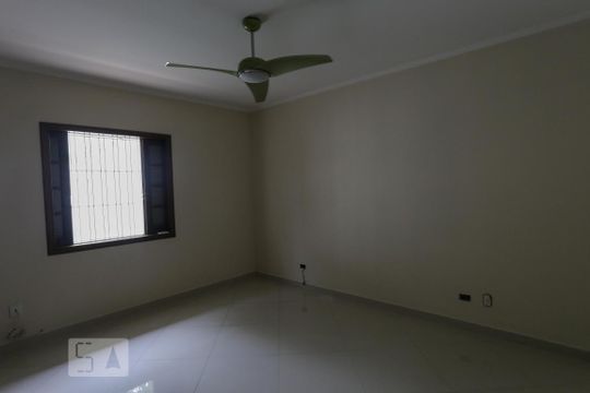 Suíte 02 de casa para alugar com 3 quartos, 300m² em Vila Madalena, São Paulo