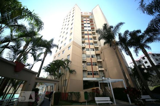 Fachada de apartamento à venda com 2 quartos, 52m² em Jardim Alzira, São Paulo