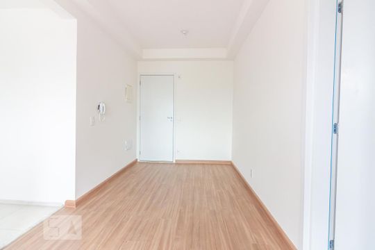 Sala de apartamento para alugar com 1 quarto, 34m² em Presidente Altino, Osasco