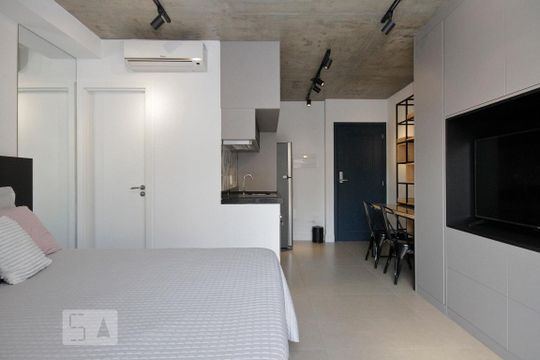 Studio de kitnet/studio para alugar com 1 quarto, 30m² em República, São Paulo