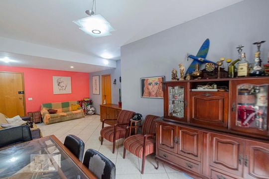 Sala de apartamento à venda com 4 quartos, 120m² em Tijuca, Rio de Janeiro