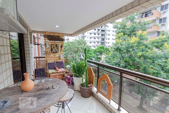 Varanda da Sala de apartamento à venda com 4 quartos, 120m² em Tijuca, Rio de Janeiro