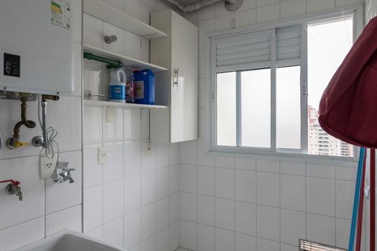 Área de serviço de apartamento para alugar com 2 quartos, 64m² em Ipiranga, São Paulo